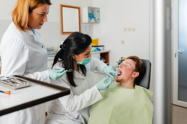 Best Emergency Tooth Extraction in Minonk, IL